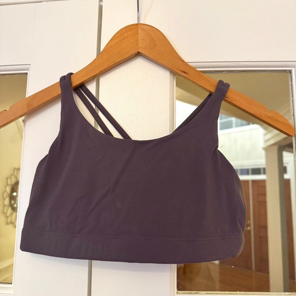 ATHLETA GIRL UPBEAT BRA, SIZE XL/14 (WOMENS XS), PURPLE